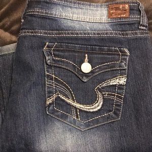 l.e.i  jeans